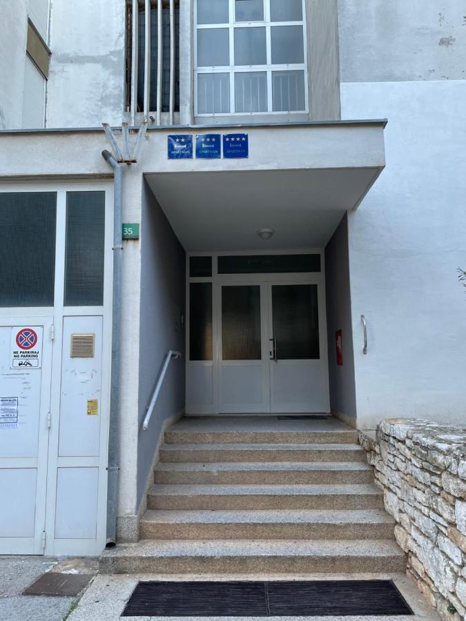 Apartment Bella Veruda In Pula Exterior foto